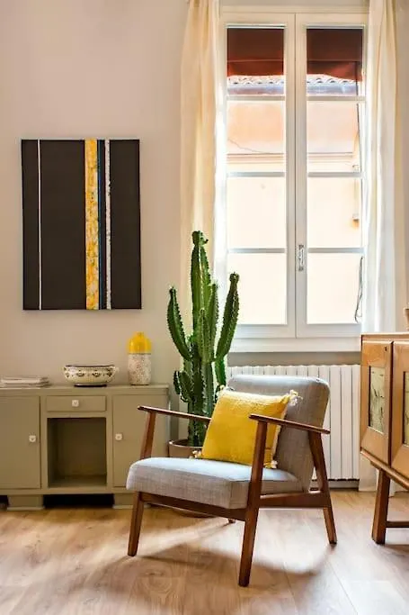 Intimo E Piacevole Loft Nel Cuore Pulsante Del Centro Storico 볼로냐 0*,