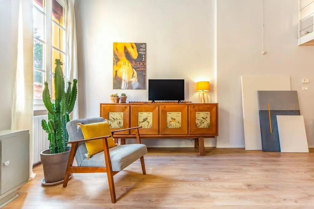 アパート Intimo E Piacevole Loft Nel Cuore Pulsante Del Centro Storico ボローニャ イタリア